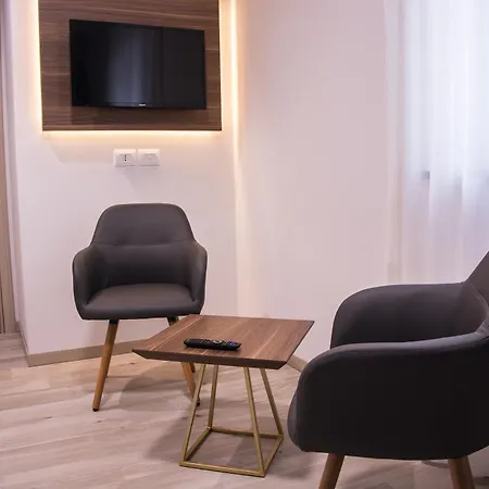 8room 4* CTA