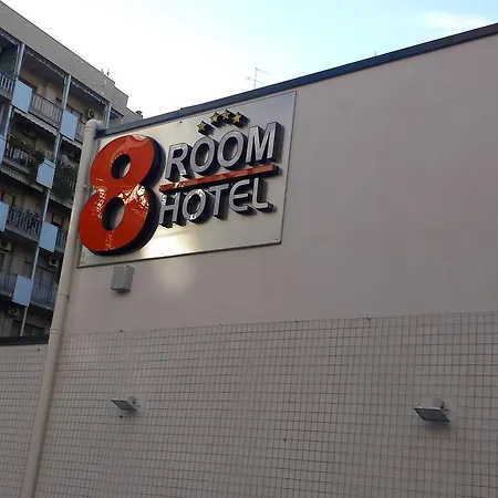Hotel 8room CTA