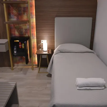 8room 4* CTA