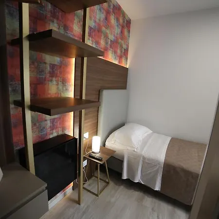 8room 4* CTA