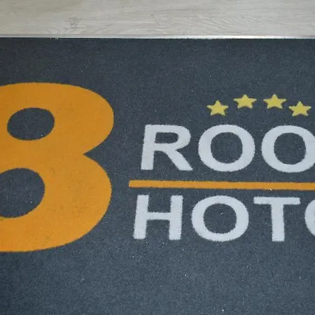 8room CTA